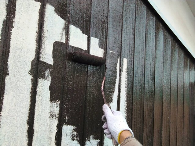 木部4回塗りは松山市で高品質な外壁塗装が自慢のリフォームストアにおまかせください